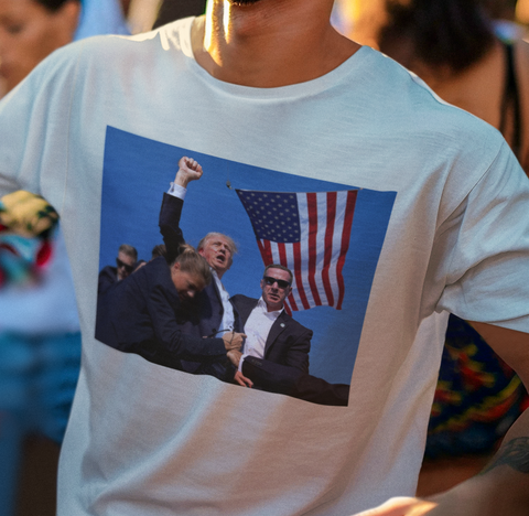 'Trump American Fist Pump' Heavy Tee